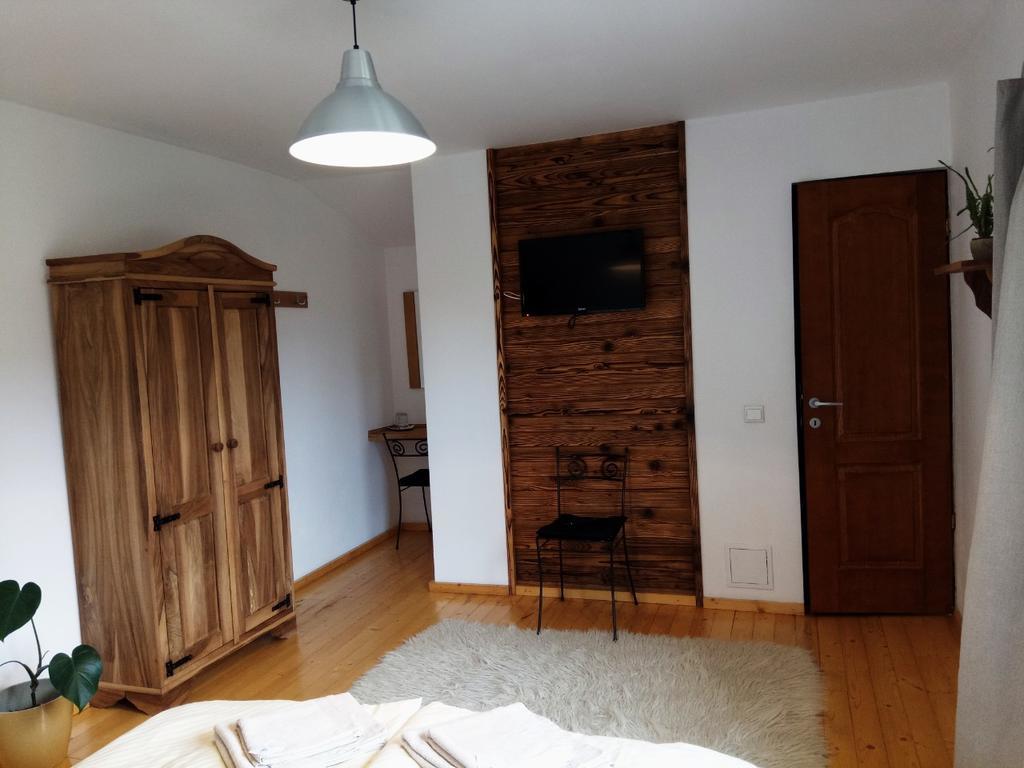 Landhaus Bed&Breakfast Vişeu de Sus Esterno foto